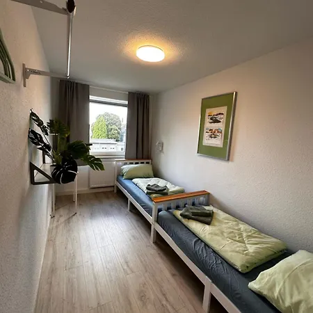 Elena Flat Maigloeckchen Centro Westfield Centro